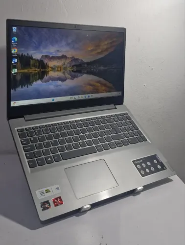 Lenovo Ideapad S145 Ryzen 5 Pro | Radeon Vega 8 2GB | 8GB | SSD+HD