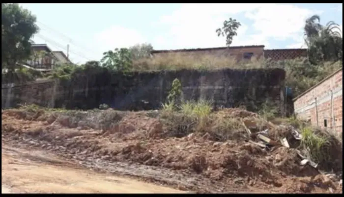 Terreno De Esquina (15/12)