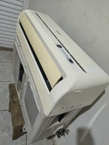 Ar condicionado Sprit 9000 BTUs