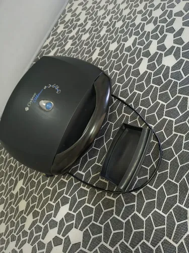 Sanduicheira e mini grill 220v