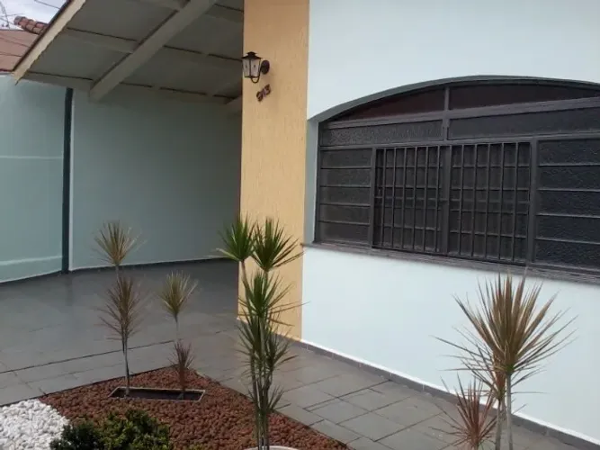 Casa comercial ou residencial com 3 dormitórios à venda, no centro de Sumaré