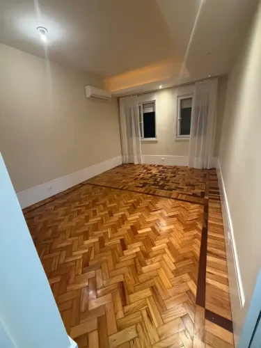 Apartamento para aluguel com 80 metros quadrados com 2 quartos