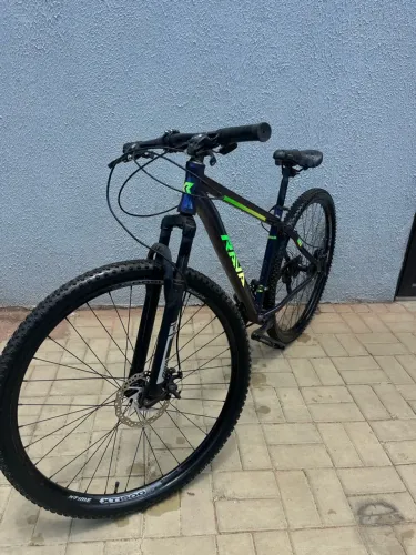 Vende-se bicicleta, aro 29 , R$1000 reais