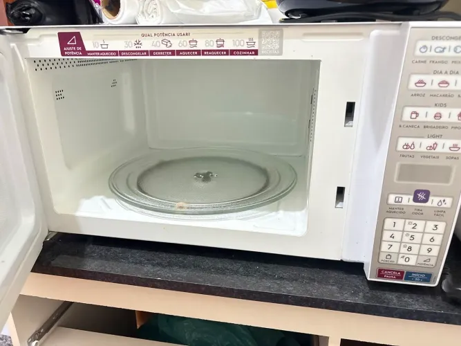 Microondas electrolux 34L