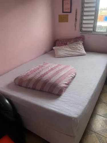 Cama box de viúva