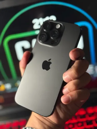 iPhone 16 pro - Todo original - Caixa e cabo original