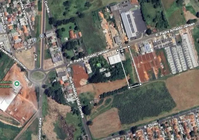 TERRENO À VENDA NO CARÁ CARÁ