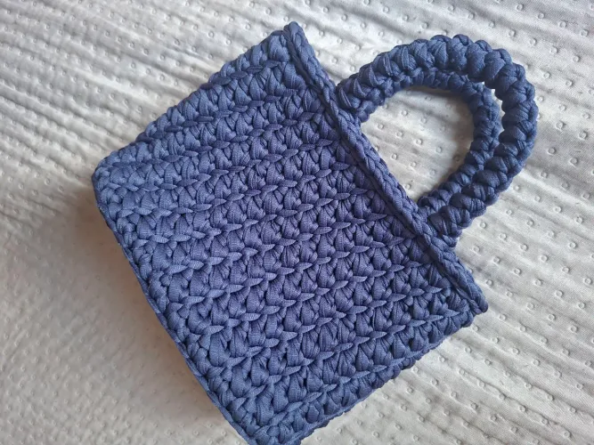 Bolsa em crochê