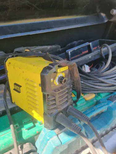 Vendo todo maquinario para serralharia 1500