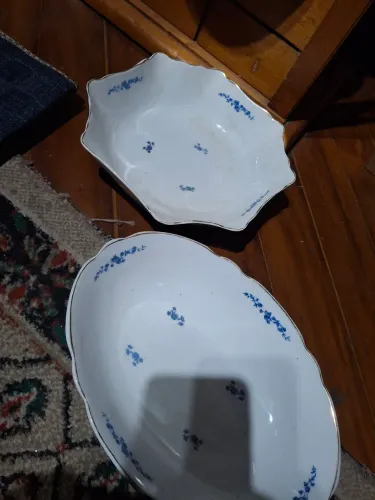 2 saladeira em porcelana antiga