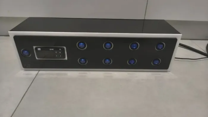 Painel elétrico kikito reef 10 tomadas + coel integrado