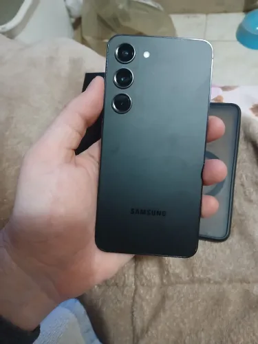 Samsung Galaxy S23 256GB - Impecável 