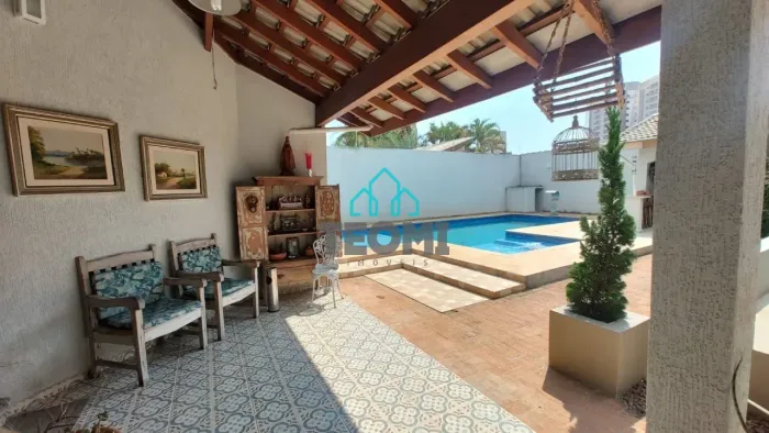 Sobrado com 4 dormitórios sendo 2 suítes à venda, 670 m² por R$ 3.000.000 - Jardim das Naç