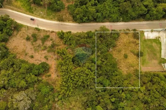 À venda: Terreno com RGI e 1.000 m² na Tartaruga em Armação dos Búzios