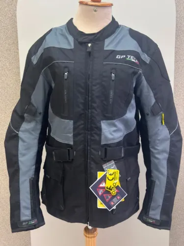 JAQUETA MOTOCICLISTA - GP TECH EXPLORER | PRETA/CINZA