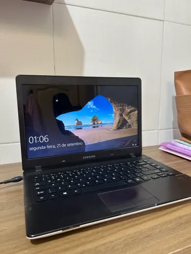 Notebook Samsung - Usado (com defeitos)