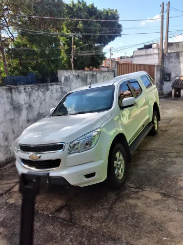 Chevrolet S10 Pick-up LT 2.8 TDI 4X2 CD Diesel AUT 2015