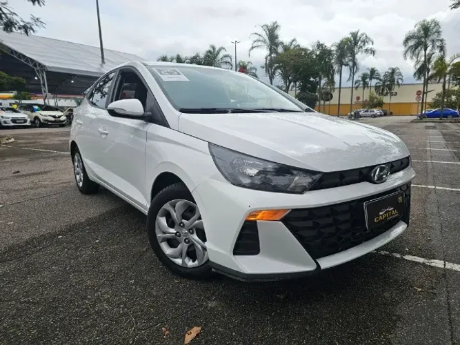 Hyundai HB20S Comfort Plus 1.0 Flex 12V Mec. 2025