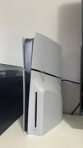 VENDO PS5 SLIM MÍDIA FÍSICA - 5 MESES DE USO