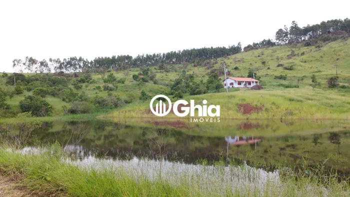 Sítio com 2 dormitórios à venda, 242000 m² por R$ 2.500.000,00 - Zona Rural - Morungaba/SP