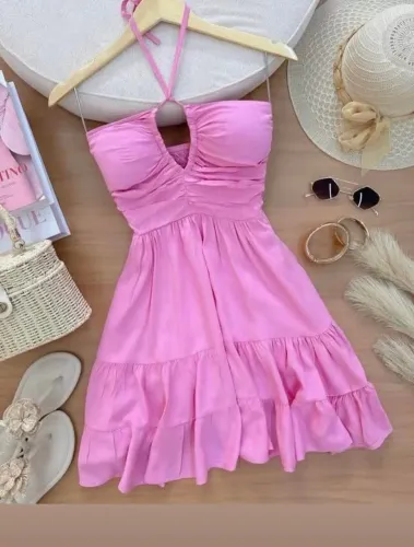 Vestido rosa modinha 