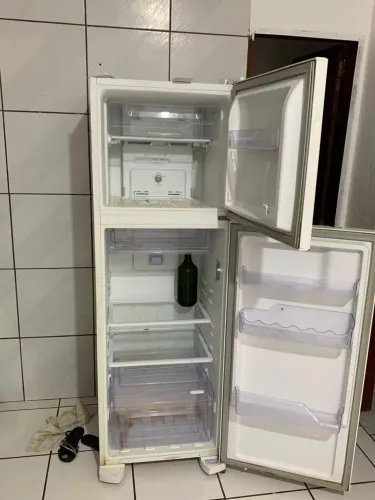 Geladeira Electrolux