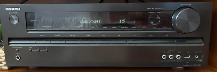 Home Theater Onkyo 7.1 completo (Receiver, 7 caixas e subwoofer)