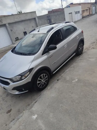 Chevrolet Onix Activ 1.4 8V Flex Mec. 4P 2017