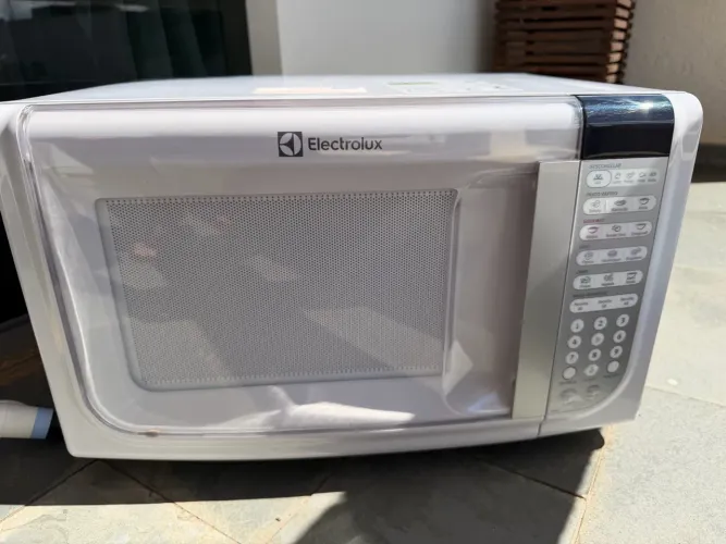 Microondas Electrolux 31 litros