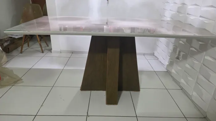 Mesa tampo de vidro