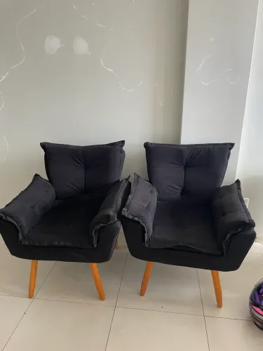 Vendo duas poltronas opala. 
