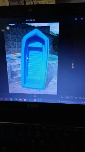 Bote de apoio casco duplo