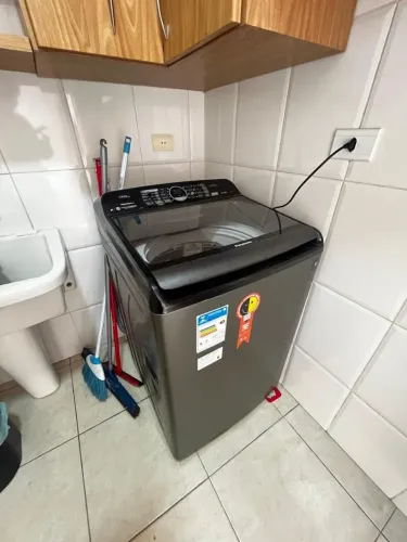 Máquina de lavar roupas Panasonic 17kg