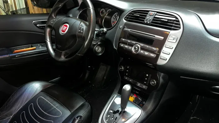 Fiat Bravo Absolute Dualogic 1.8 Flex 16V 5P 2011