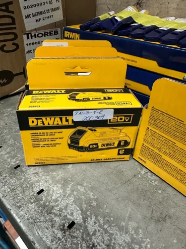 Bateria 20V DeWALT Nova sem uso