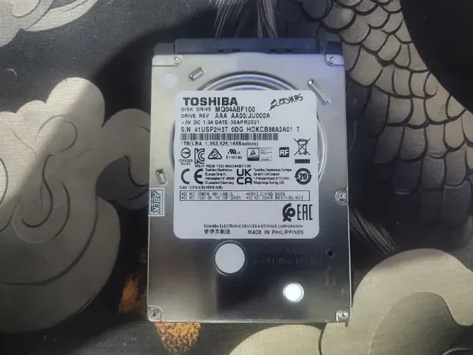 HD Toshiba 1TB (1000GB) Sata 3, 2.5", SEMINOVO - Aceito cartão/ Pix.
