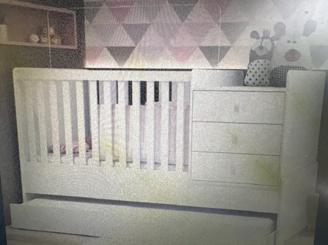 Berço que Vira Cama/Americano (Usado em Bom Estado)