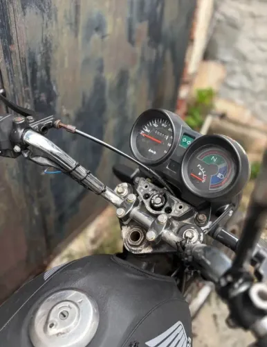 HONDA TITAN KS 2000
