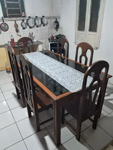 Mesa de Vidro 6 Cadeiras