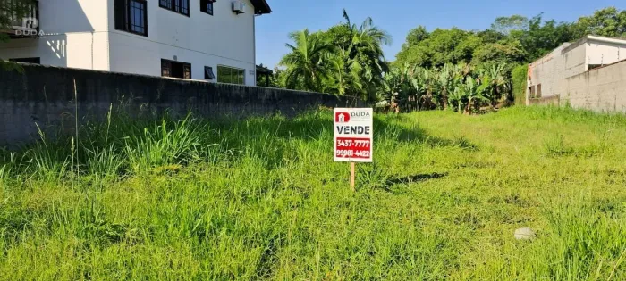 Terreno à venda no Pinheirinho, Criciúma