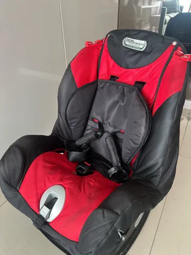 Cadeirinha infantil para carro