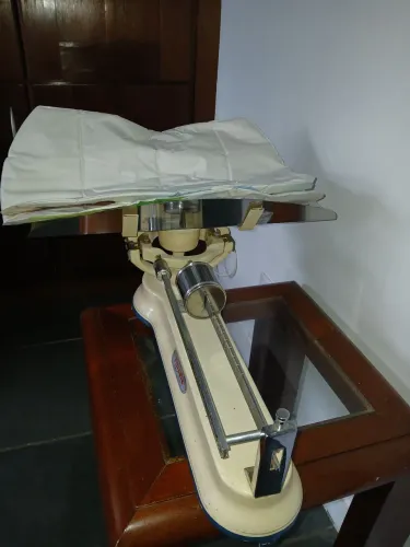 Balança filizola pesa bebê até 16 kg manial, usada