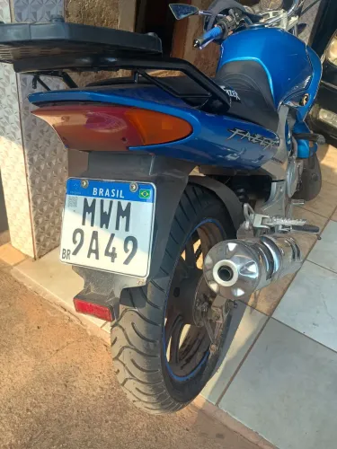 Fazer 250