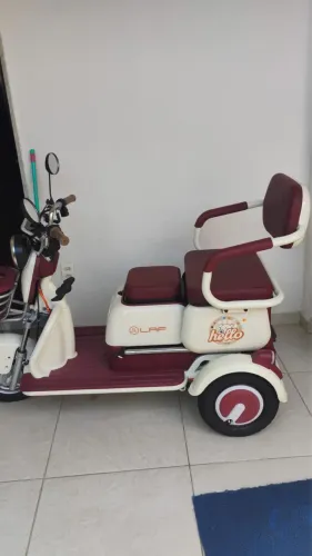 Triciclo elétrico zero km nunca usado 