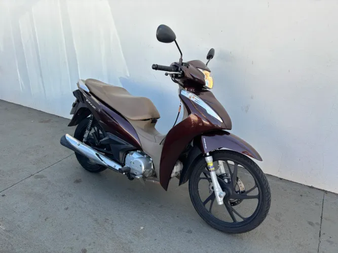 Vendo ou troco por MOTO Honda Biz 125 EX 2021 Extra c/ 2026 Pago
