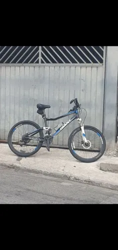 Bike full Giant