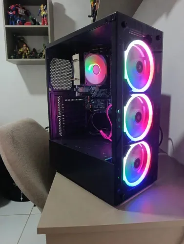 PC GAMER RYSEN 7 5700G + 16GB RAM