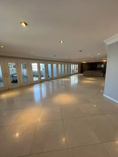 Atalanta apto á venda dispõe de 719m², 04 suítes com banheira e closet e 04 vagas de garag