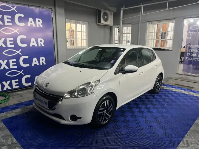 Peugeot 208 Allure 1.5 Flex 8V 5P 2014