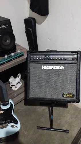 Cubo de guitarra Hartke 60 v potência